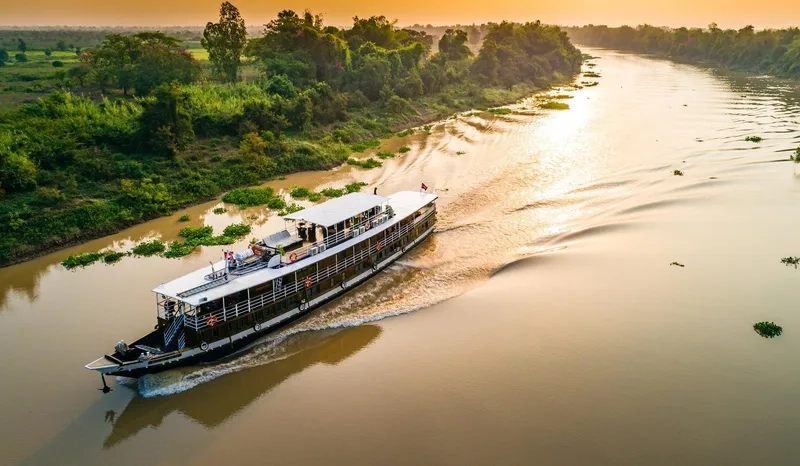 Check in cực chill tại Sông Mekong Tam Giác Vàng