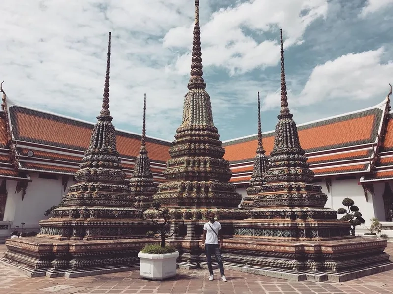 Chùa Wat Pho thu hút du khách với nét kiến trúc