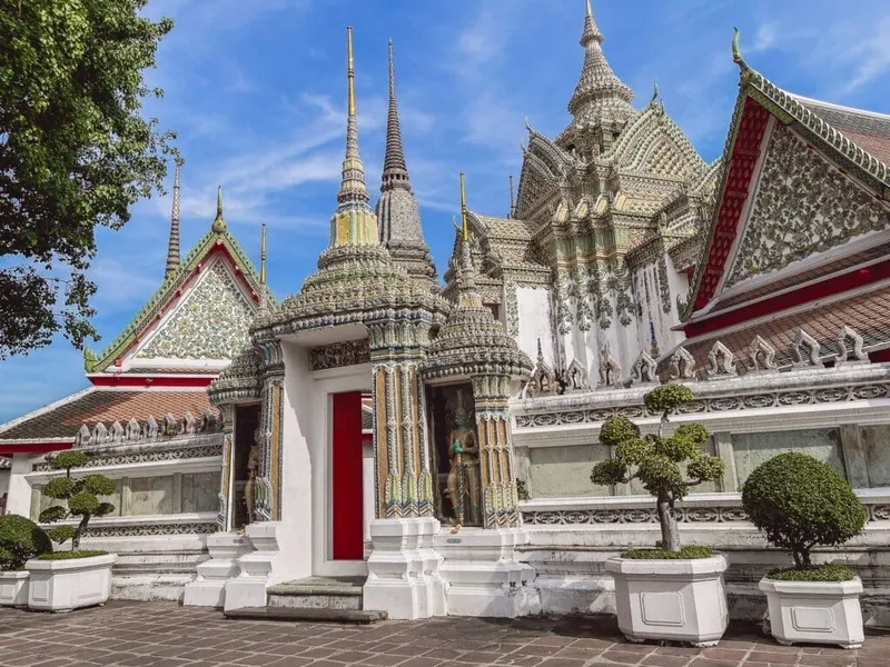 Chùa Wat Pho hấp dẫn với kiến trúc tinh xảo