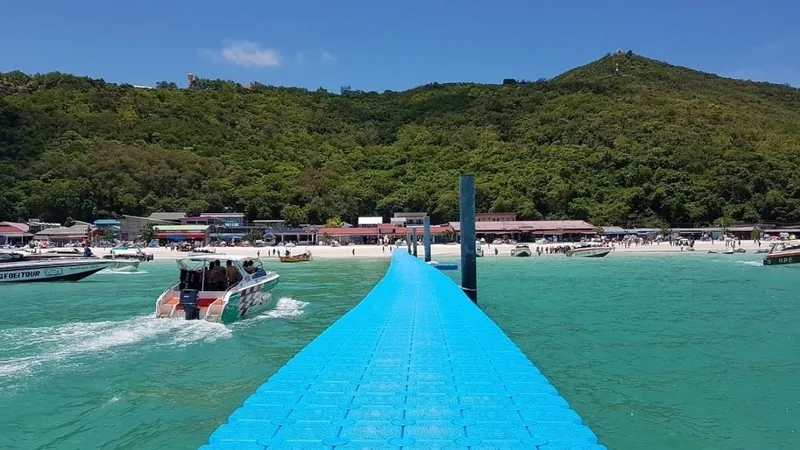 Đảo Koh Larn là điểm đến không thể bỏ lỡ