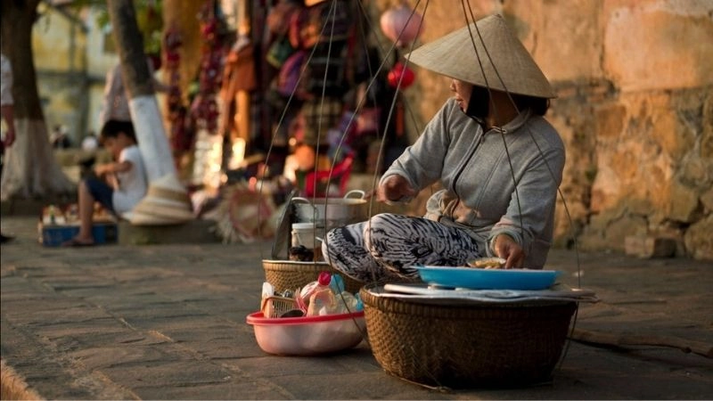 Dạo bước Phố cổ Hà Nội nghe thời gian thở