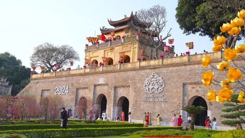 Hoàng thành Thăng Long là một trong những quần thể di tích đồ sộ và linh thiêng bậc nhất của thủ đô