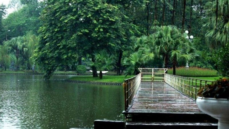 Công viên Thủ Lệ xanh mát giữa lòng thủ đô