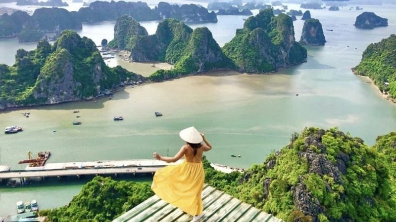 Bãi Cháy mang đến kỳ nghỉ ngập tràn năng lượng