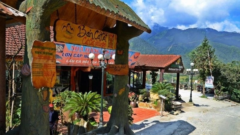 Bản Cát Cát níu chân du khách bởi nét mộc mạc