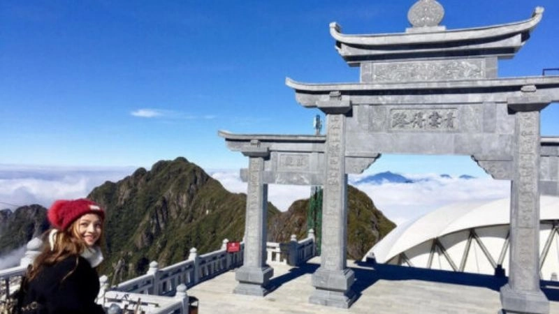 Cổng trời Sapa mở ra khung cảnh ngoạn mục
