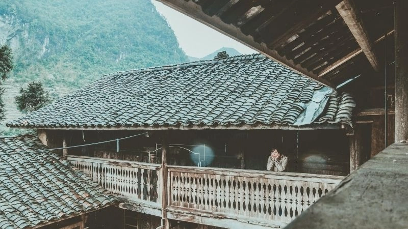 Dinh thự họ Vương uy nghi giữa đất trời Tây Bắc