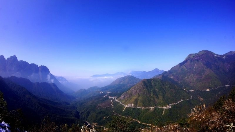 Khoảng thời gian lý tưởng nhất để vi vu trên đèo Ô Quy Hồ là từ tháng 9 đến tháng 4