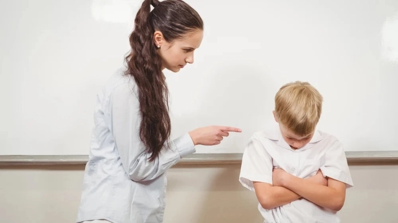 Nguyên nhân dẫn đến mâu thuẫn giữa cha mẹ và con cái