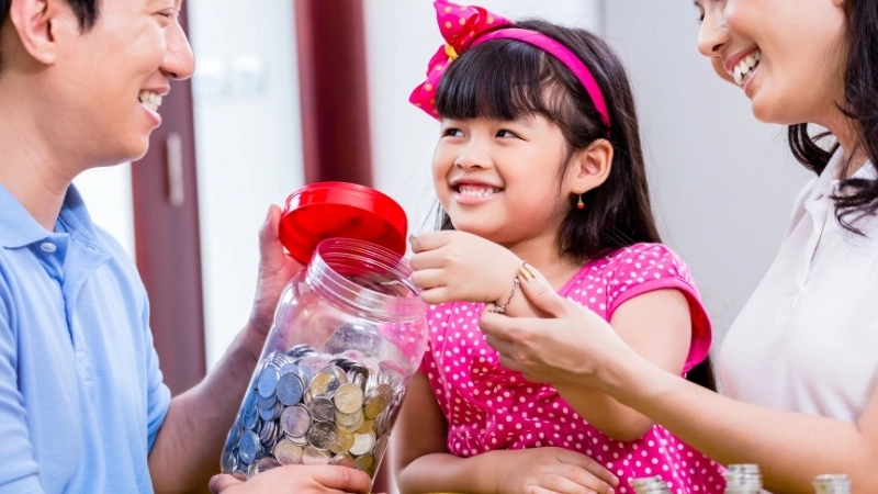 Vì sao cần lập quỹ tiết kiệm cho con ngay từ sớm?