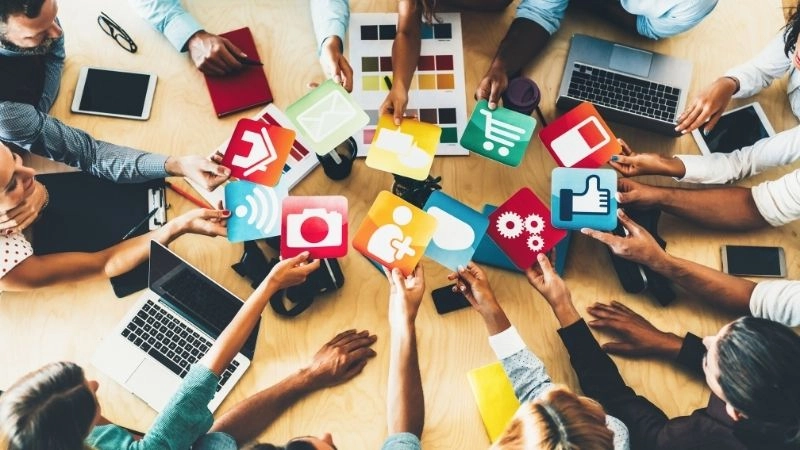 Công nghệ truyền thông và tương lai số