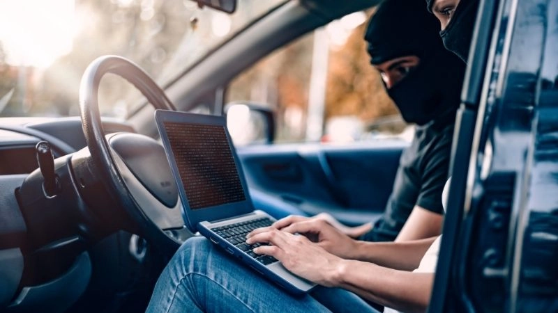 Hack xe tự lái và rủi ro an ninh