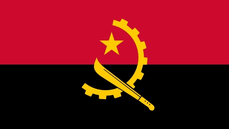 Đặc điểm hình dạng của quốc kỳ Angola hiện tại