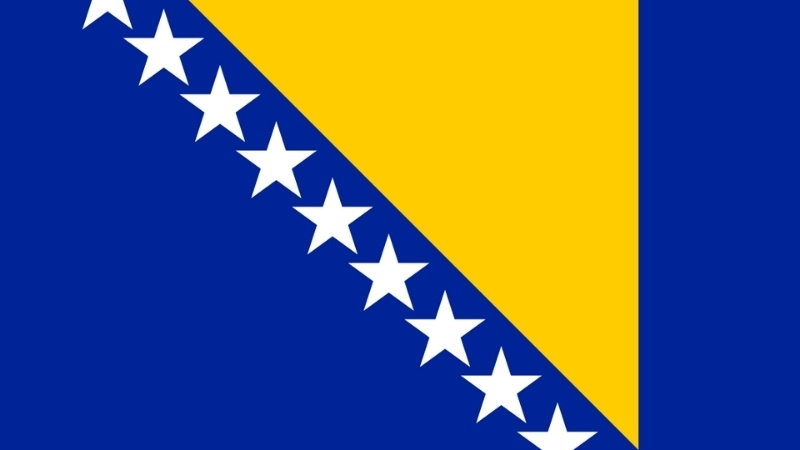 Đặc điểm hình dạng của quốc kỳ Bosnia và Herzegovina hiện tại