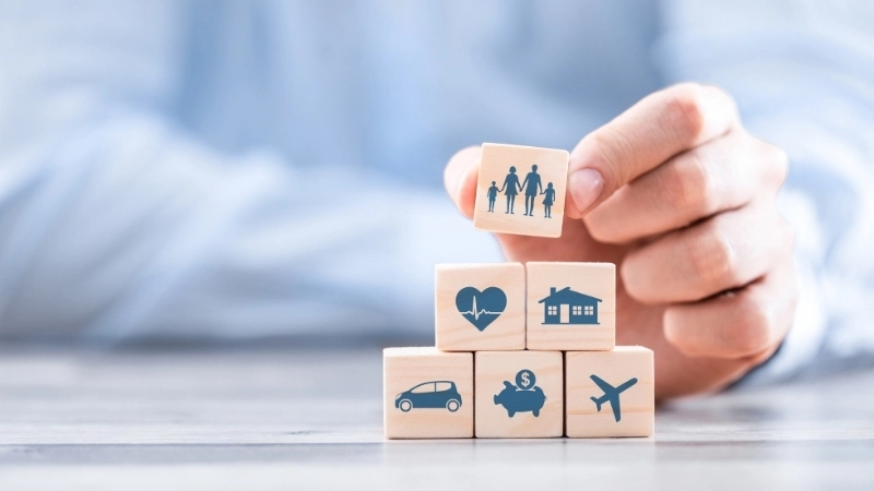 Không nên vội vàng ký kết trước khi hiểu rõ các quyền lợi mà sản phẩm mang lại