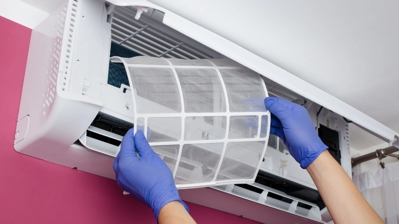 Nên vệ sinh máy lạnh 2 đến 3 lần mỗi năm