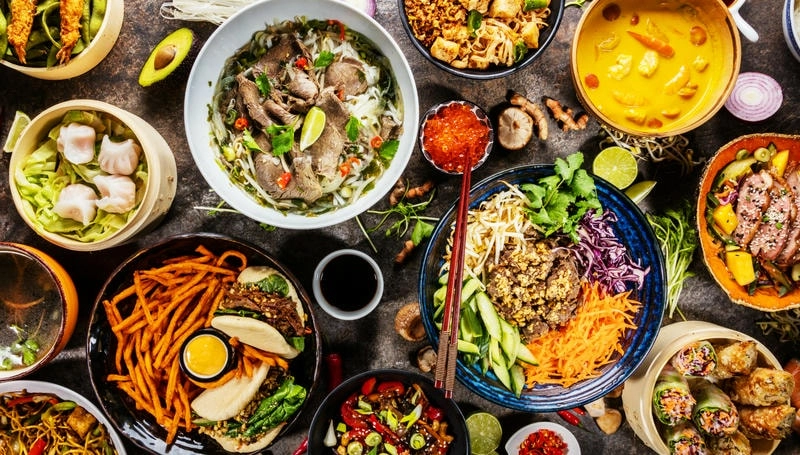 Hương vị bún bò Huế trong ẩm thực TP.HCM