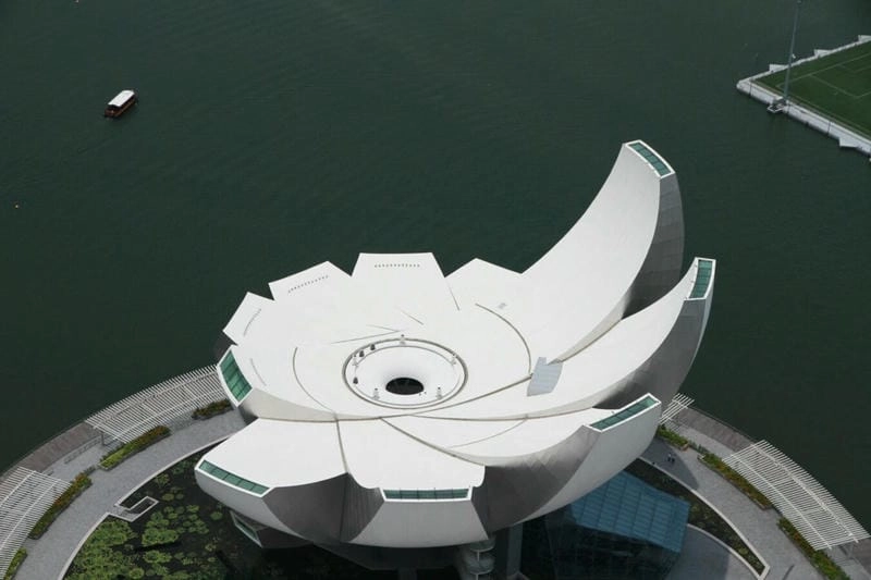 Kiến trúc độc đáo Singapore với hình hoa sen của ArtScience Museum