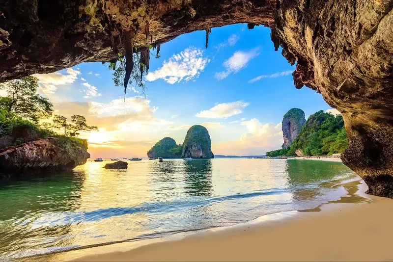 Bãi biển Ao Nang thiên đường nghỉ dưỡng ở Thái Lan