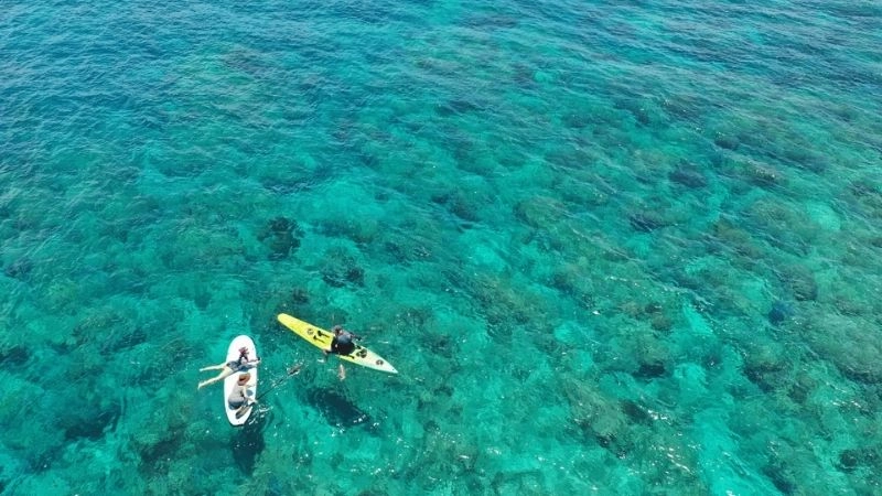 Cảnh biển Mỹ Khê mang vẻ đẹp nên thơ dịu dàng