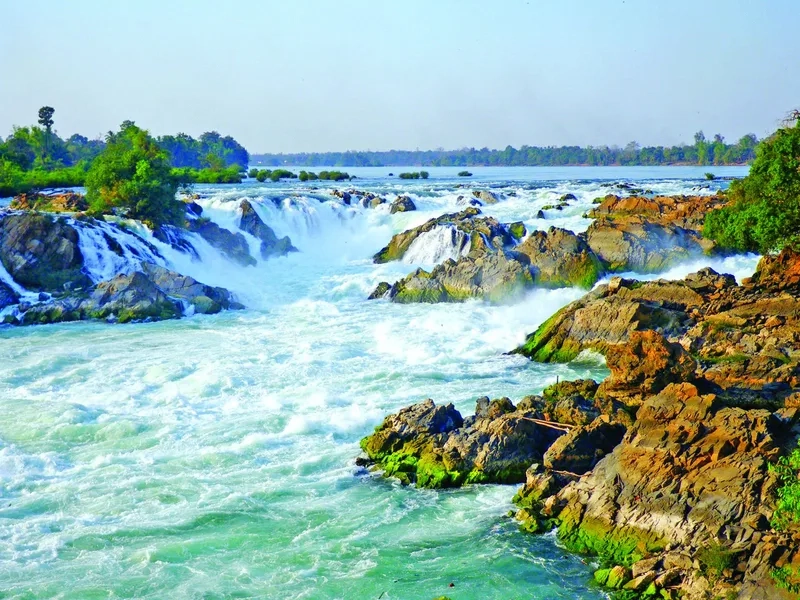 Du khách đổ về Bản Khone Phapheng mỗi năm