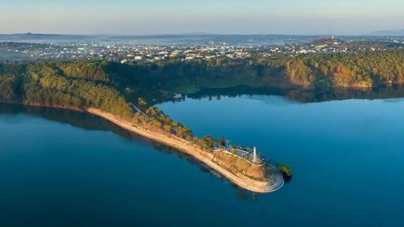 Cách di chuyển đến Biển Hồ thuận tiện nhất