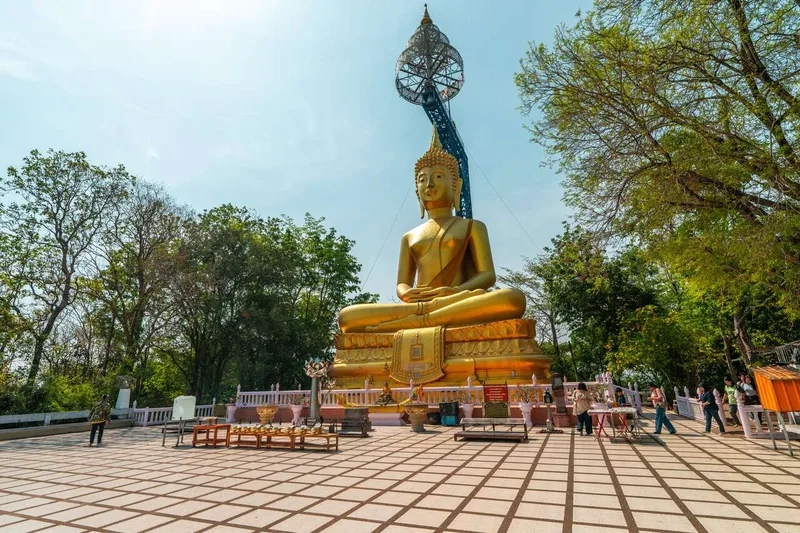 Vẻ đẹp cổ kính và hiện đại hòa quyện ở Buri Ram