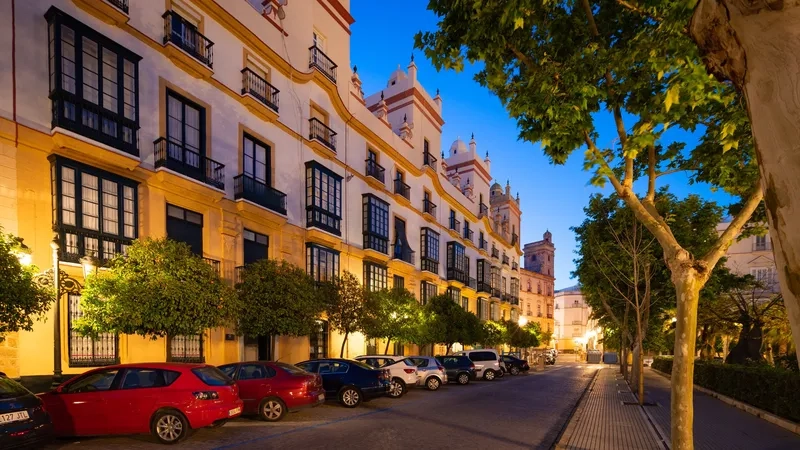 Đôi nét về Cádiz