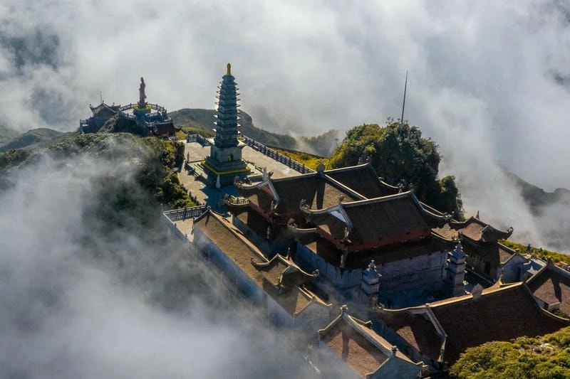 Cảnh đẹp Sapa lung linh trong ánh bình minh sớm