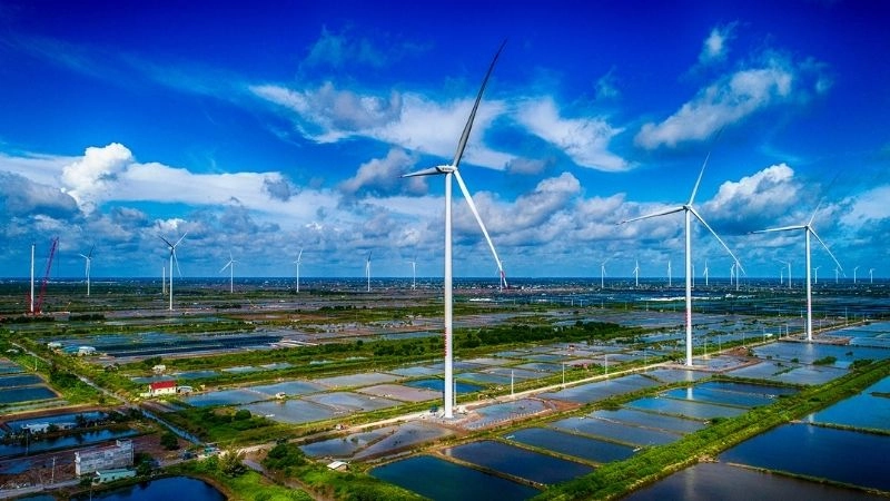 Turbin gió Bạc Liêu quay đều hòa cùng gió trời