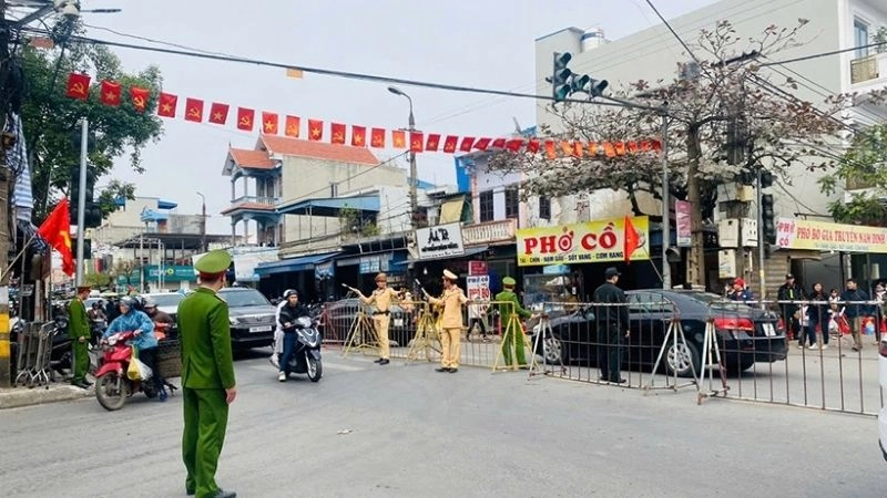 Chợ Viềng nơi hội tụ tinh hoa đất trời xuân