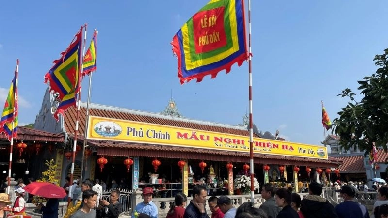 Chợ Viềng truyền thống bắt nguồn từ thế kỷ XVII