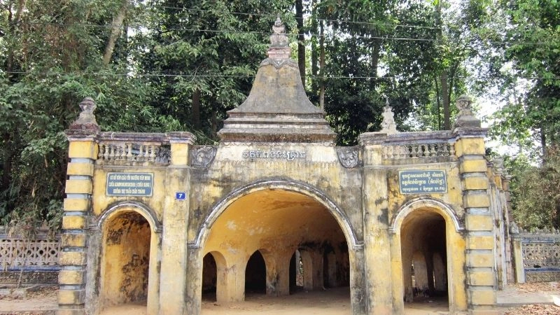 Lịch sử hình thành Chùa Hang đầy huyền bí