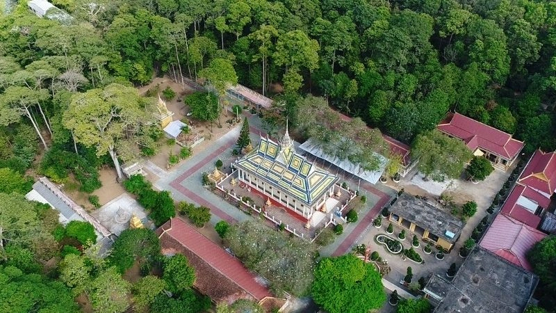 Thời điểm lý tưởng để đến thăm Chùa Hang