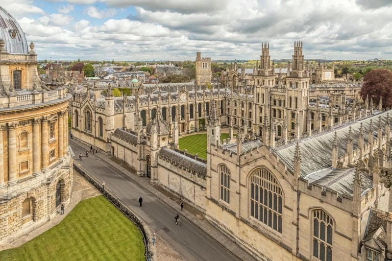 University of Oxford dẫn đầu về nghiên cứu và giáo dục uy tín