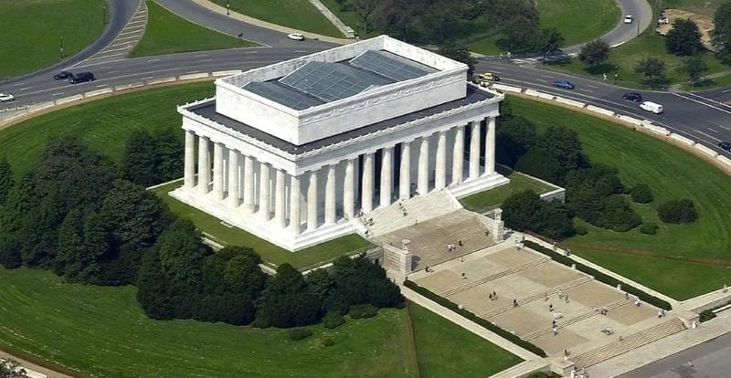 Trải nghiệm Cảnh quan Đài tưởng niệm Lincoln yên bình lãng mạn