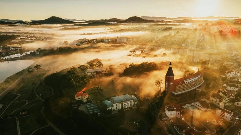 Khám phá mùa đông sương mù Đà Lạt có gì thú vị