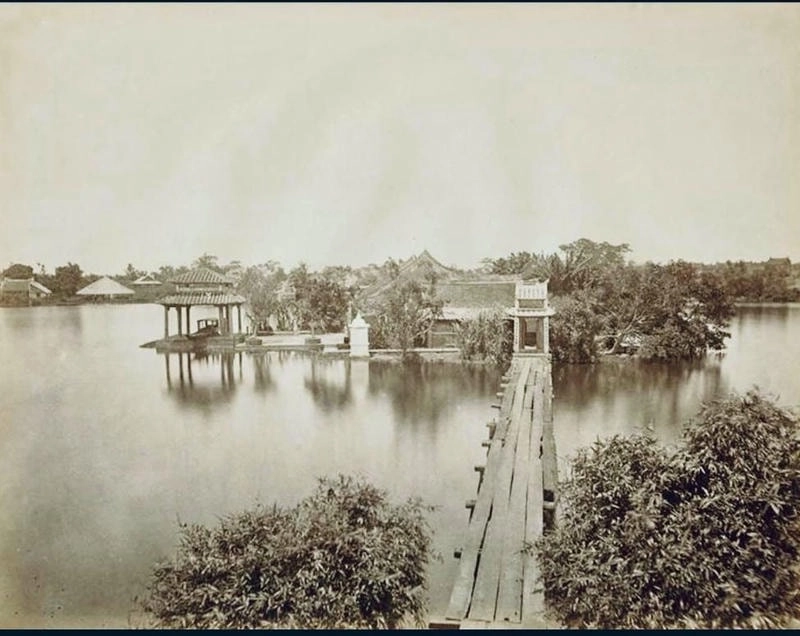 Kiến trúc cổ kính của Đền Ngọc Sơn ở Hà Nội