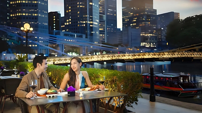 Dịch vụ và trải nghiệm ẩm thực đẳng cấp tại The Fullerton Hotel Singapore