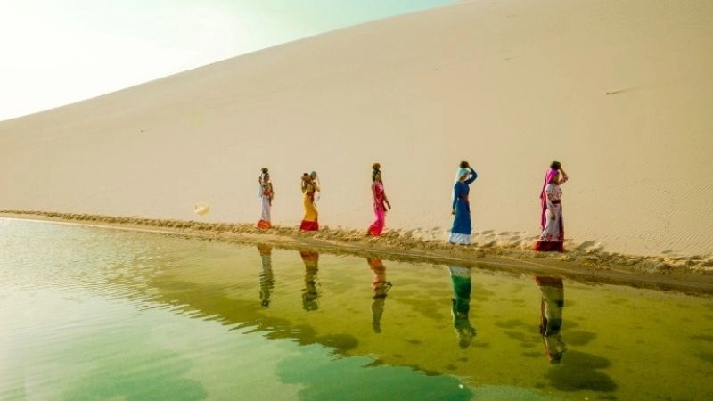 Sa mạc Ninh Thuận rực nắng và đầy sức sống