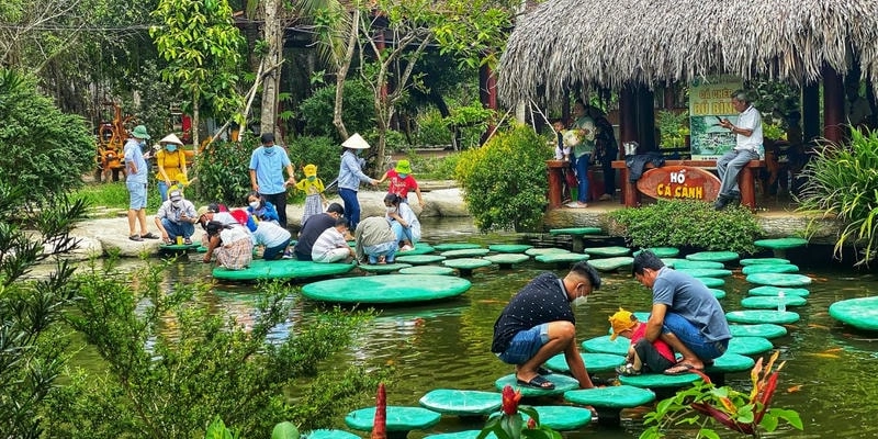 Du lịch Cần Thơ qua vườn trái cây trù phú