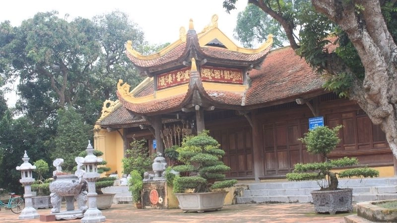 Cách di chuyển đến Đền Trần Thương thuận tiện 