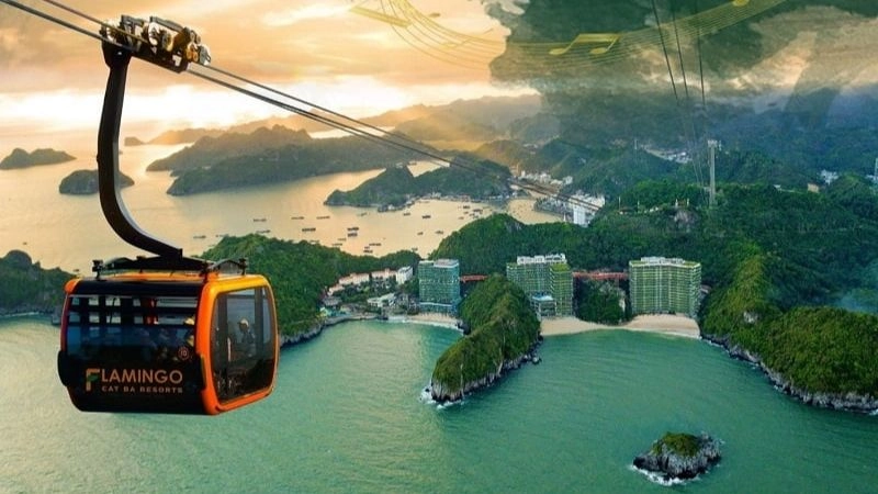 Đảo Cát Bà hòa mình cùng biển trời bao la