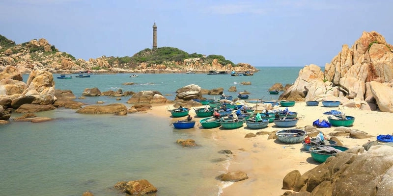 Hải đăng Kê Gà Phan Thiết trong ánh hoàng hôn