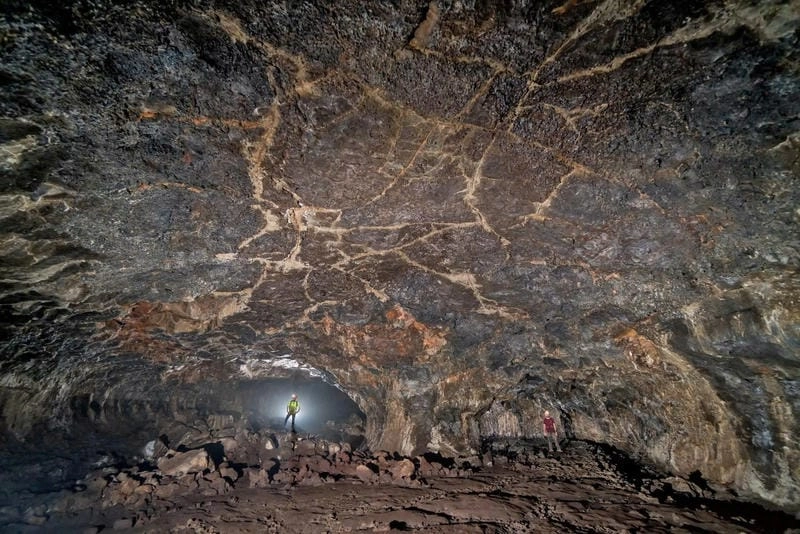 Khám phá hang núi lửa, Hang động Đắk Nông đầy bí ẩn