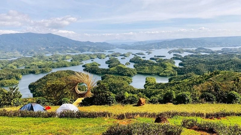 Khám phá Hồ Tà Đùng hành trình đáng nhớ