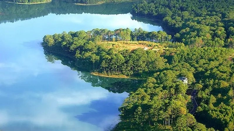 Thời điểm lý tưởng để đến hồ Tuyền Lâm và săn cảnh đẹp