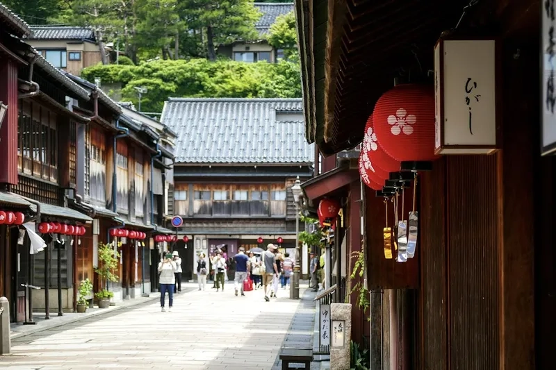 Hòa mình vào không gian yên ả của Kanazawa