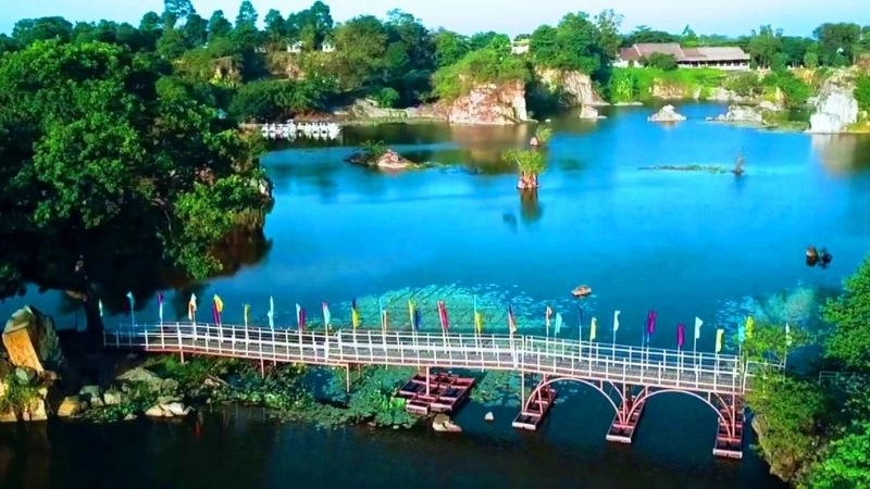 Cảnh quan Bửu Long hữu tình lãng mạn