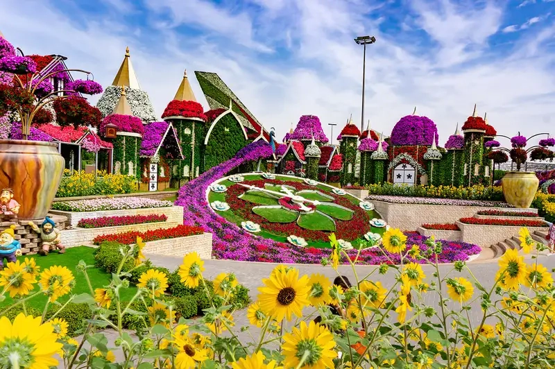 Ghi lại khoảnh khắc tuyệt đẹp với Ảnh Dubai Miracle Garden